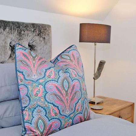 The Loft Apartment Стоунхевън Екстериор снимка